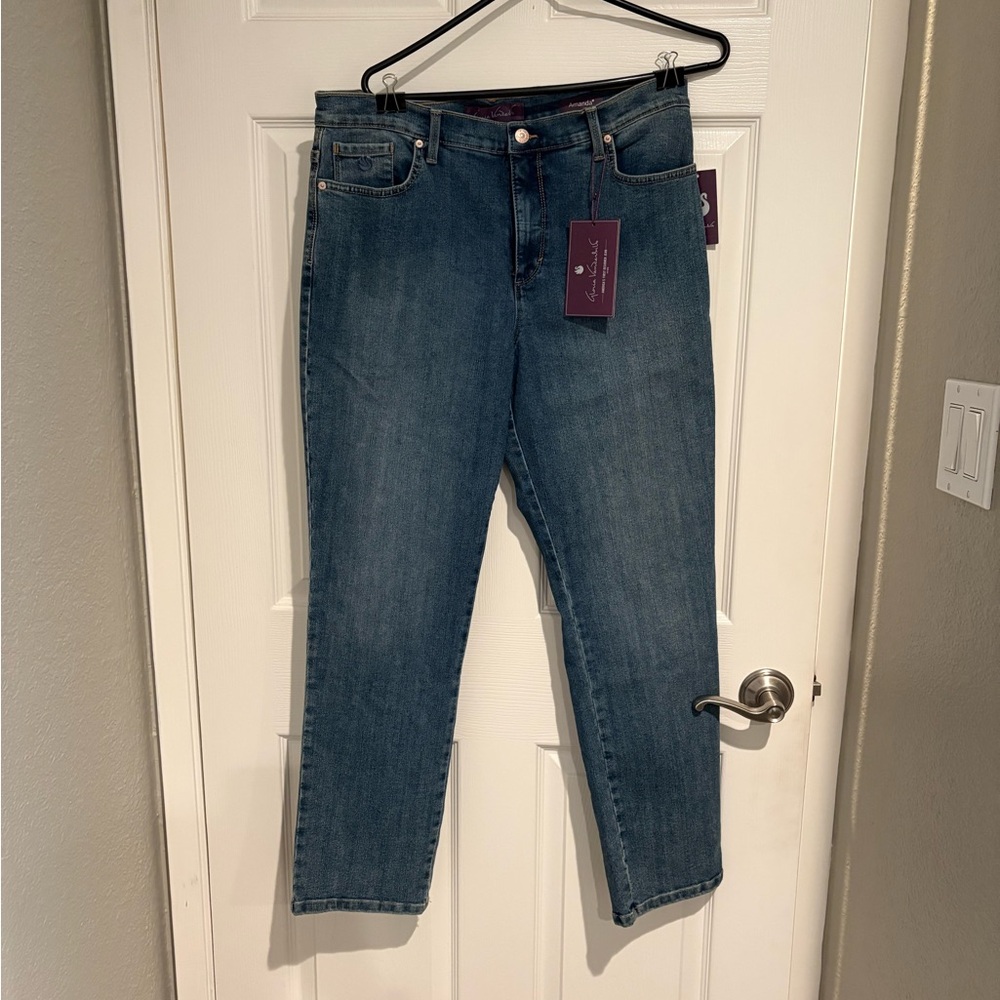 Gloria Vanderbilt Blue Ankle Cropped Jeans
